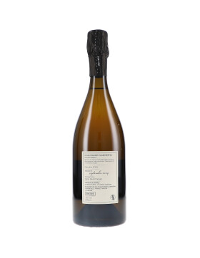 Triologie KM-1 2022 Clandestin